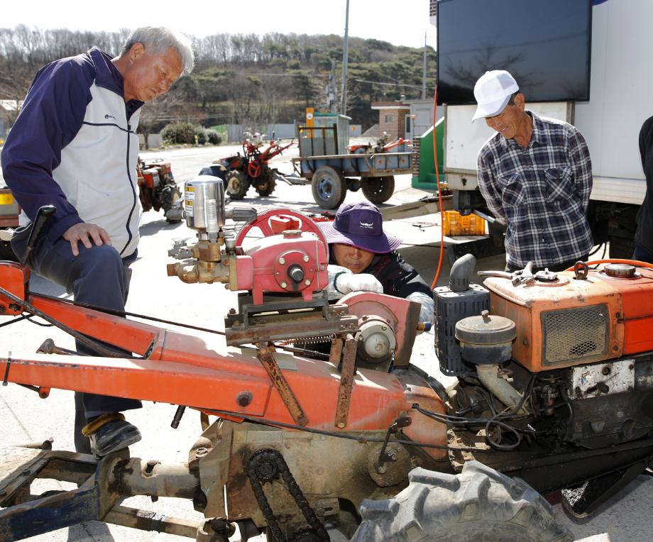 태안군, ‘찾아가는 서비스’ 농기계 순회수리교육 인기몰이!