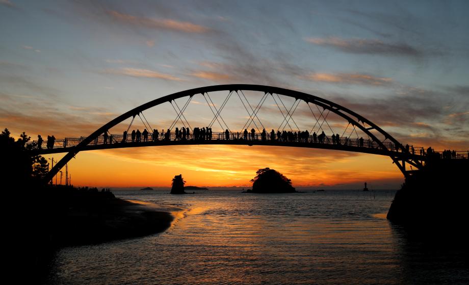 ‘아듀 2017, 웰컴 2018’, 해넘이·해맞이 명소 태안 ‘북적’