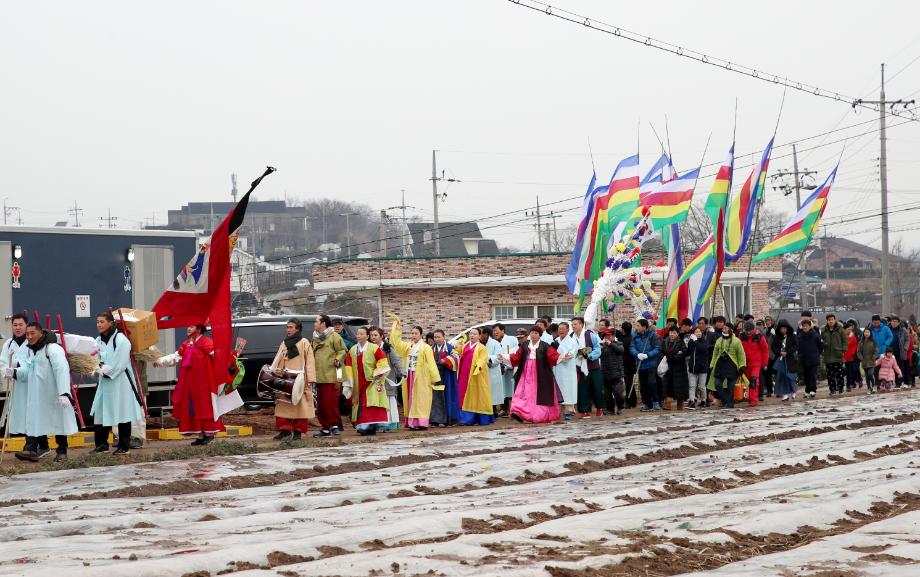 태안군, 정월 초 황도에서 ‘새해 만복’ 기원하세요!