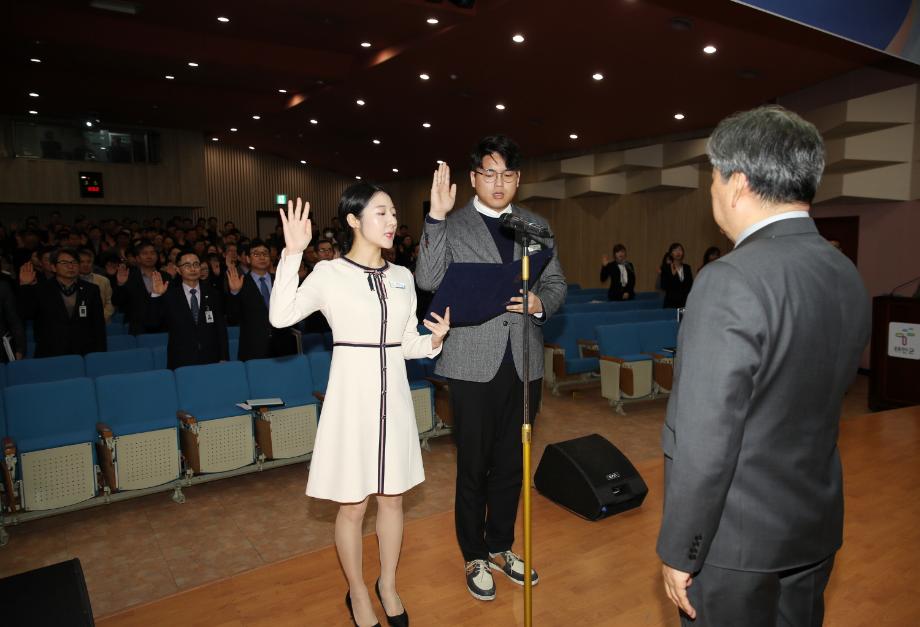 태안군, ‘군민은 내 가족’ 미소 친절 서비스로 ‘감동행정 펼친다!’