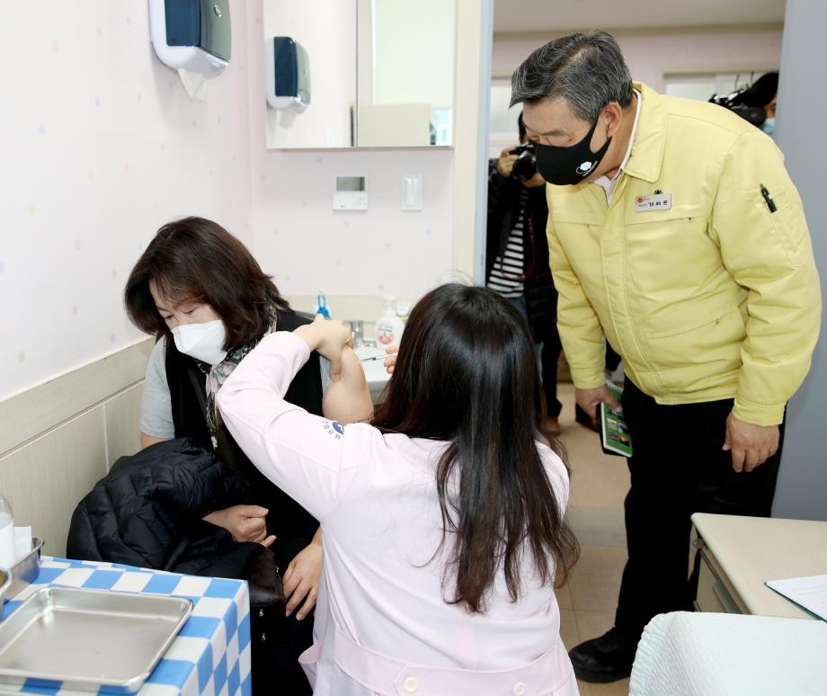 ‘이제는 일상으로!’ 태안군 26일부터 코로나19 백신접종 시작!