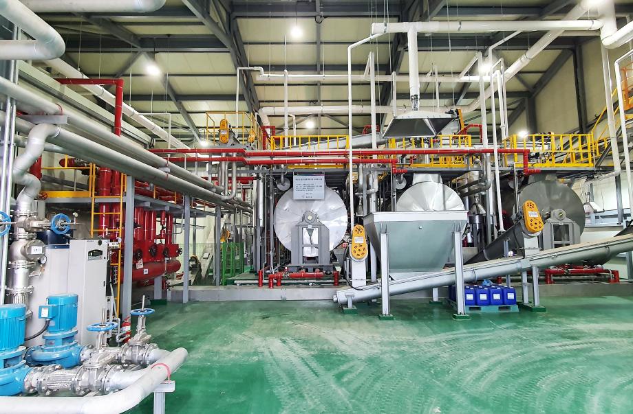 “남겨진 음식물이 사료로 변신?” 태안군, 적극적 재활용 시책 ‘눈길’