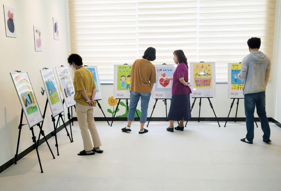 태안군, ‘희망을 나눠요!’ 생명사랑 포스터 전시