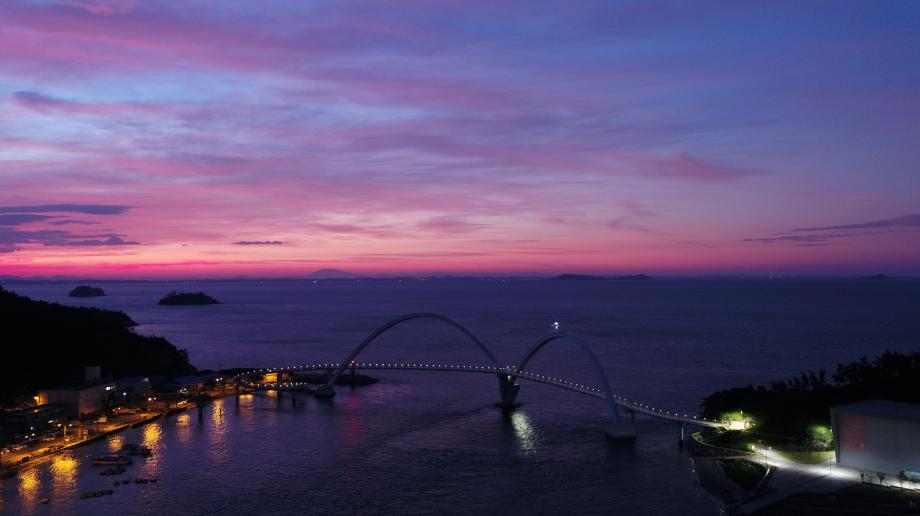 ‘하늘에서 바라본 비경!’ 태안군서 드론 작품 전시회 개최