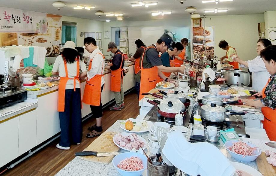 태안군, 취약·소외계층 1인 가구 ‘홀로서기’ 지원한다