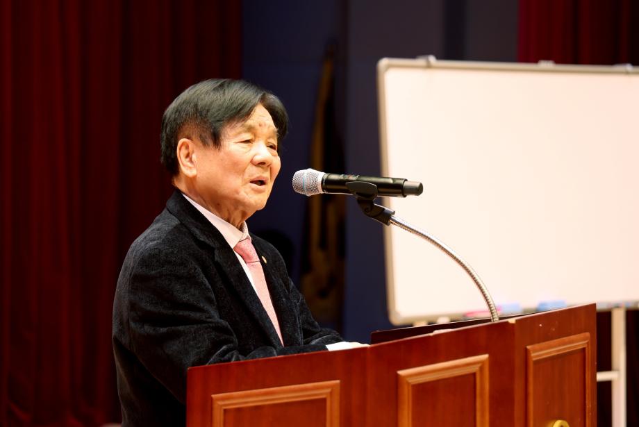 태안군, ‘한강’ 이근배 시인 초청 명사 특강 성료