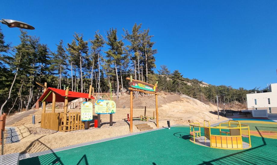 “숲 속에서 자연과 놀아요!” 태안군 ‘백화산 유아숲체험원’ 개원