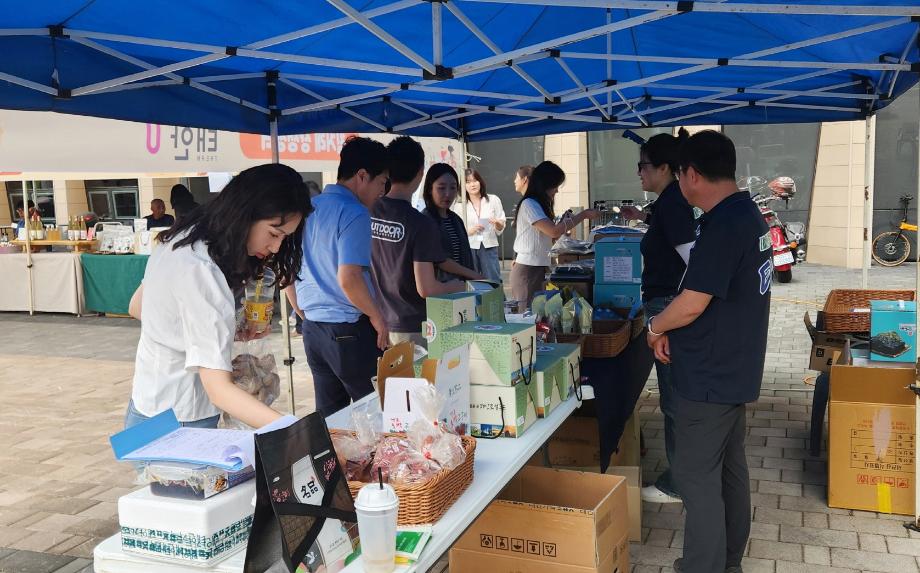 “추석엔 태안 특산품 어때요?” 농수산물 판로개척 나선 태안군