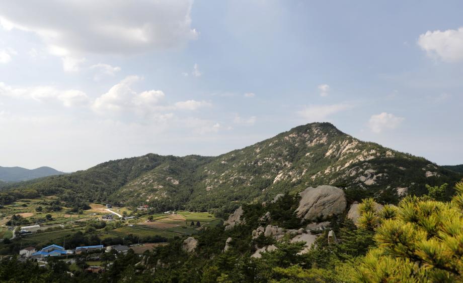 백화산